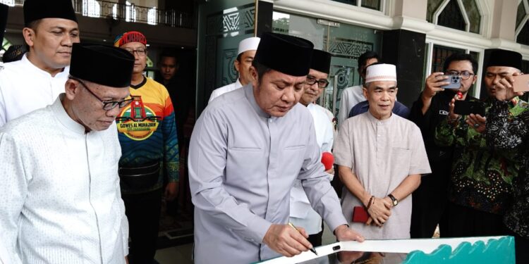 Gubernur Sumsel Resmikan Menara Masjid Al-Muhajirin OPI Setinggi 44 Meter