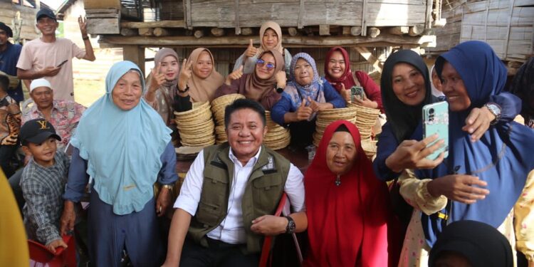 Gubernur Sumsel Tinjau Infrastruktur Jalan dan Silaturahmi Bersama Warga Desa Talang Padang Tinggi