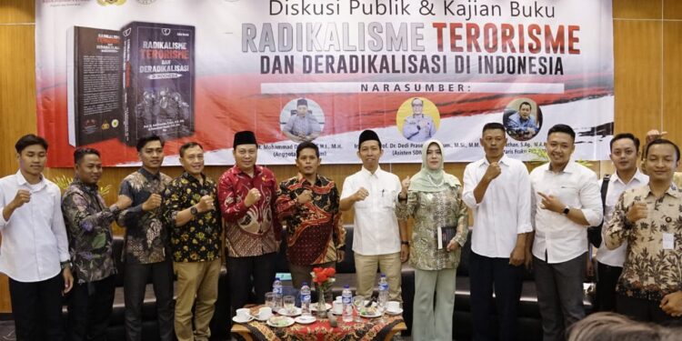 Bedah Buku  Implementasi Ideologi Pancasila Solusi Terbaik Radikalisme di Indonesia