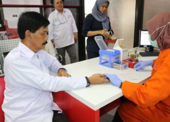 SMSI Rayakan HUT ke-7 Dengan Potong Tumpeng dan Donor Darah Serentak di 37 Kota