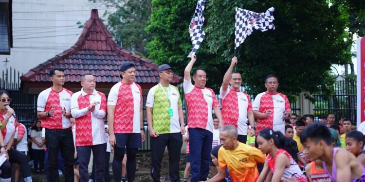 Wakil Gubernur Sumsel Lepas Ratusan Peserta Musi Runners 5K di Palembang