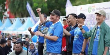 Gubernur Herman Deru Lepas Peserta Jalan Sehat 30 Tahun Sumatera Ekspres